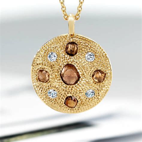 The Gleaming Diamond Talisman: A Must-Have for Every Jewelry Connoisseur